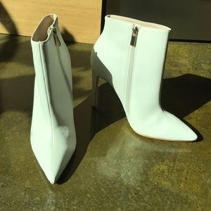 Raye Women’s White Congo ankle boots